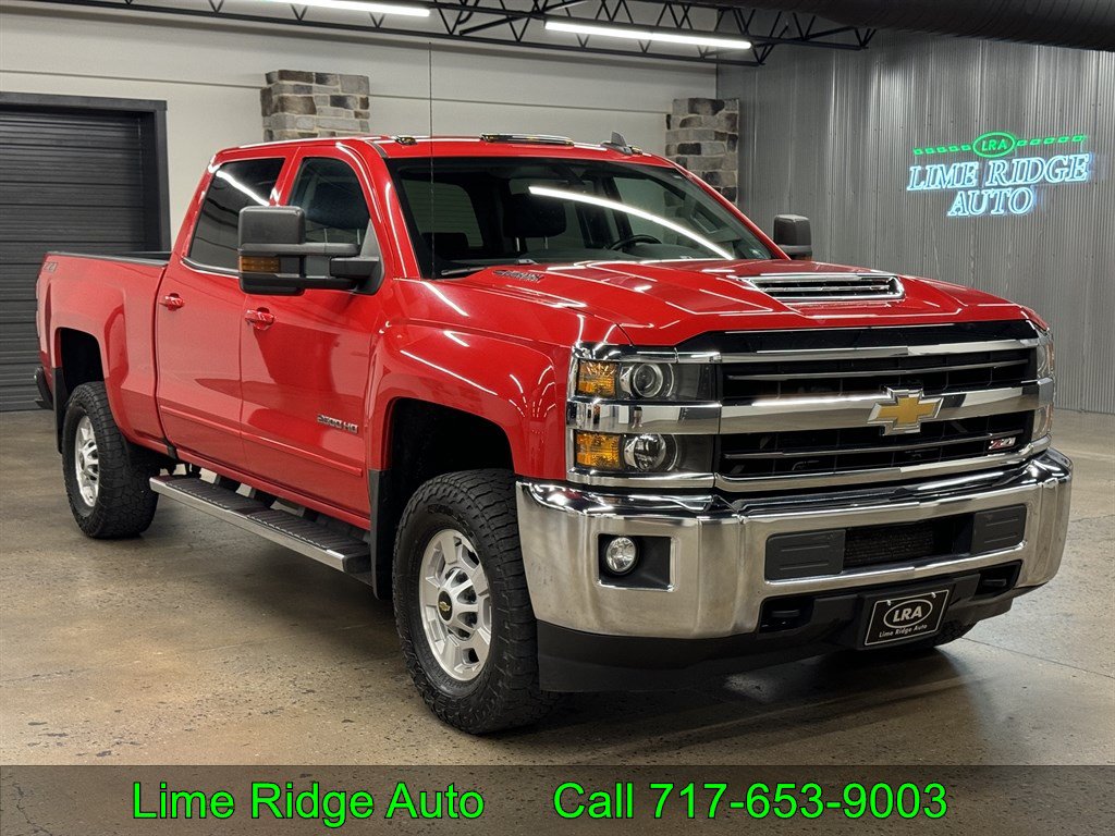 Used 2018 Chevrolet Silverado 2500 LT w/ LT Convenience Package AWD/4WD image 1