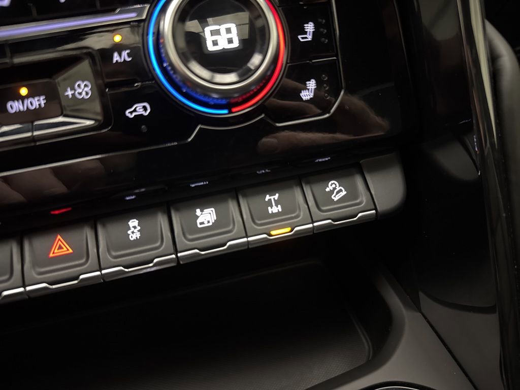 Used 2024 GMC Sierra 2500 AT4X image 52