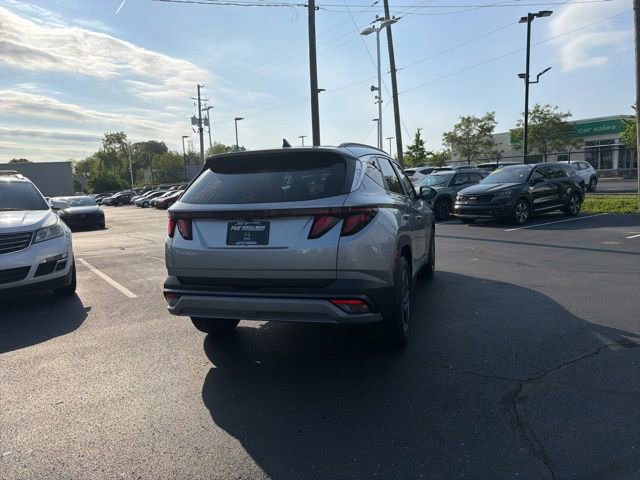 Used 2025 Hyundai Tucson SEL FWD image 10