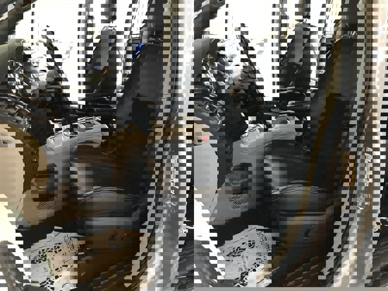 Used 2020 Dodge Grand Caravan SXT image 14