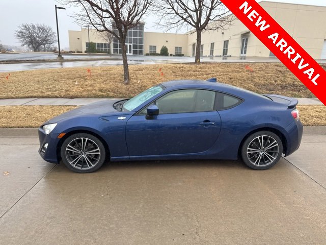 Used 2015 Scion FR-S image 6