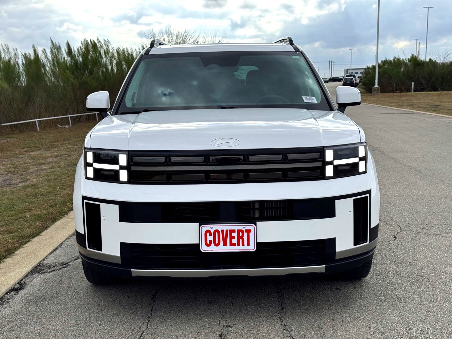 Used 2025 Hyundai Santa Fe Limited image 3