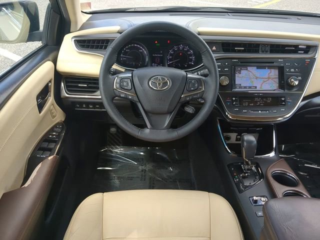 Used 2018 Toyota Avalon XLE Premium FWD image 15