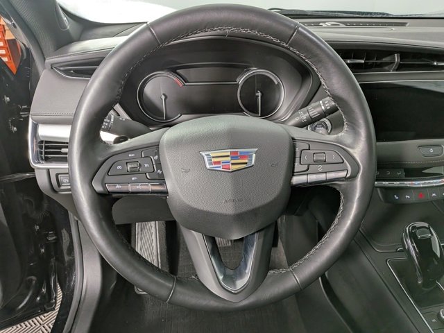Certified 2023 Cadillac XT4 Premium Luxury w/ Cold Weather Package image 19