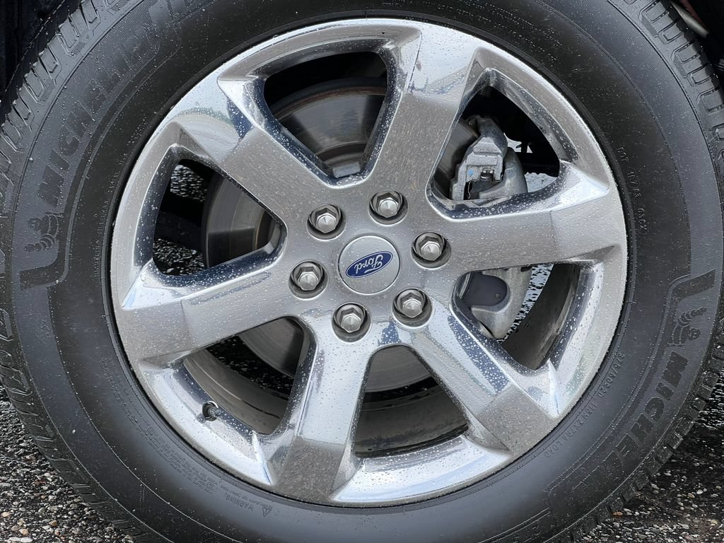 Used 2021 Ford F150 Lariat w/ Equipment Group 502A High AWD/4WD image 7