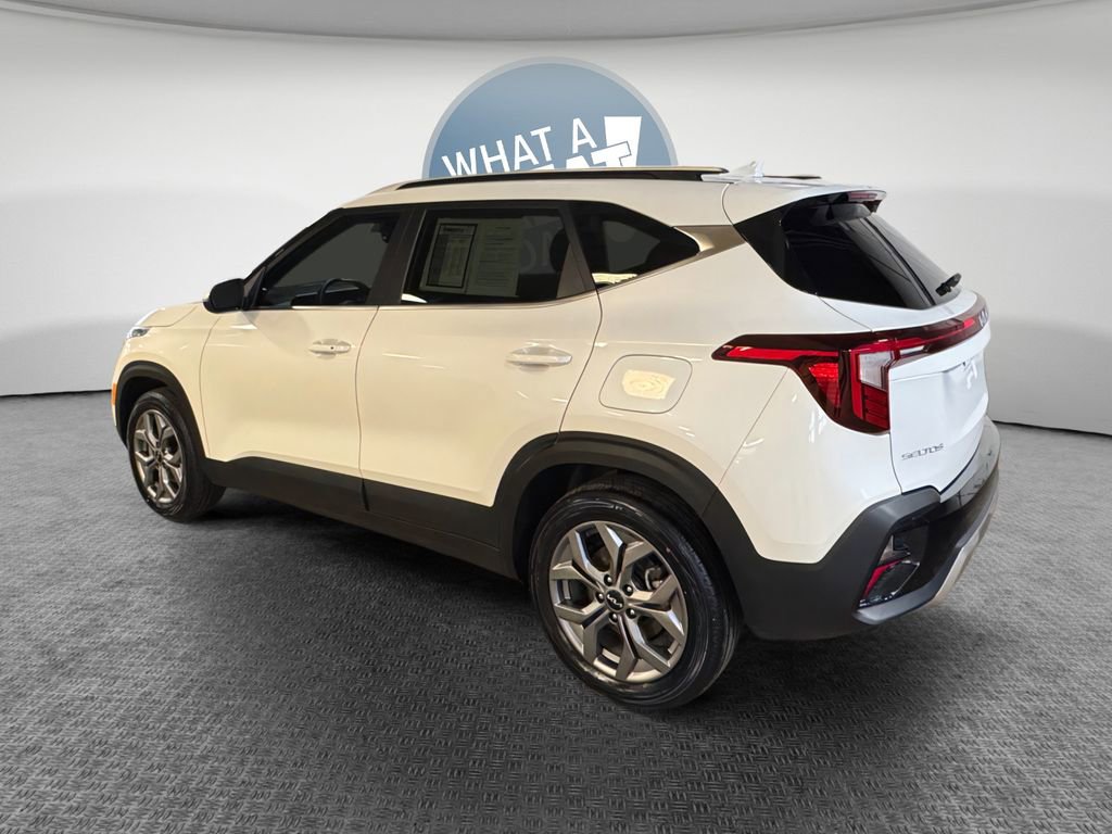 Certified 2024 Kia Seltos S image 6