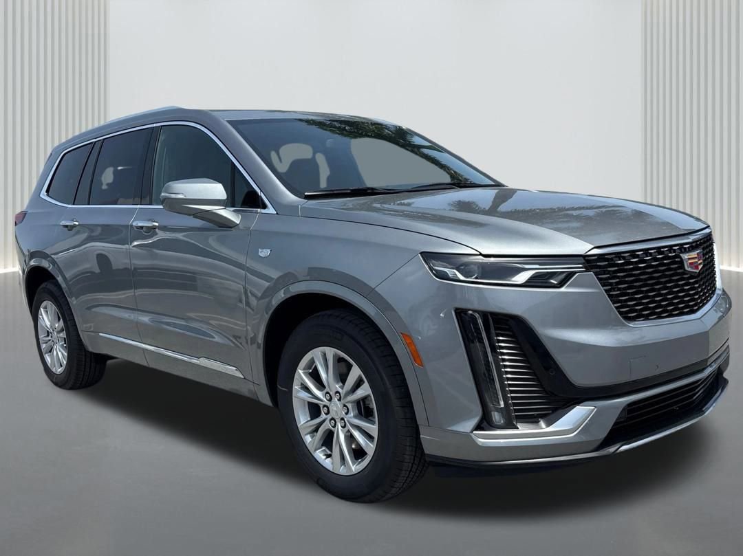 New 2025 Cadillac XT6 Luxury video 3