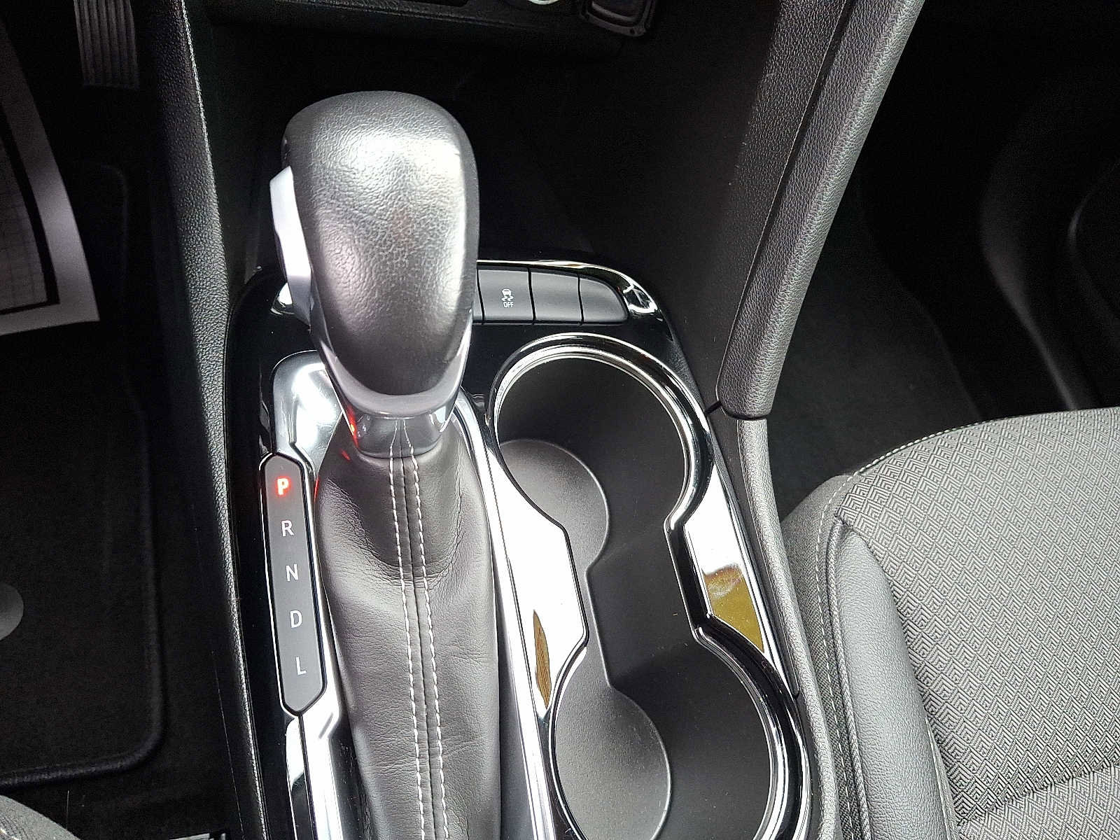 Certified 2023 Buick Encore GX Preferred w/ Cold Weather Comfort Package image 14