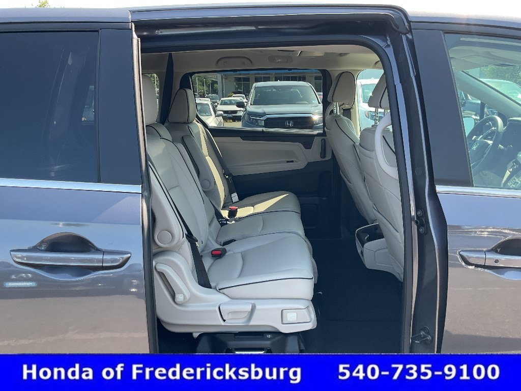 Certified 2026 Honda Odyssey Touring image 17