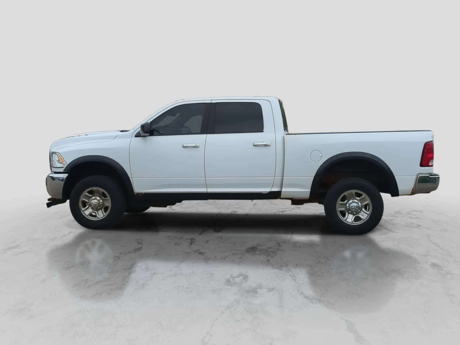 Used 2014 RAM 2500 SLT AWD/4WD image 5