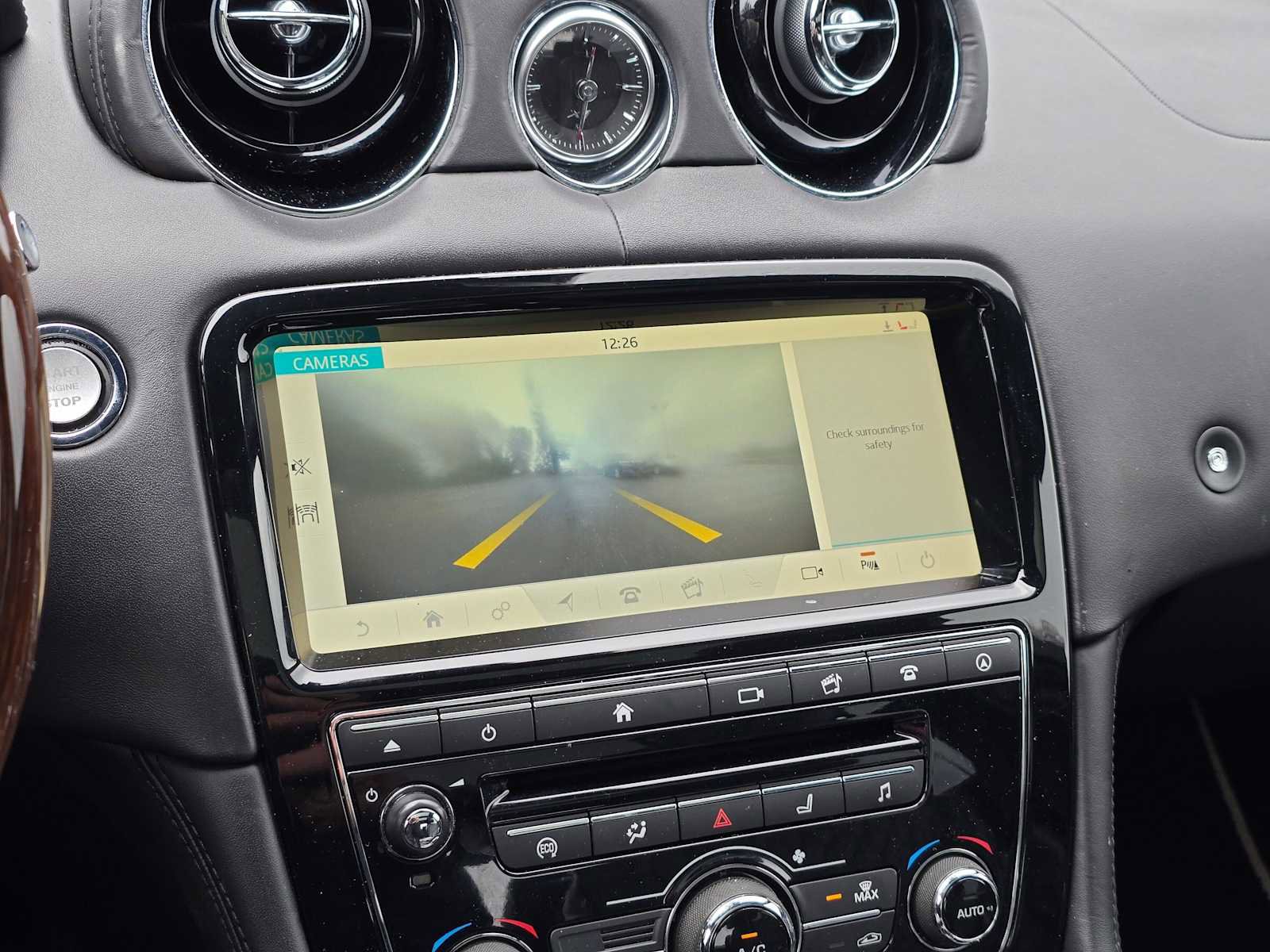 Used 2019 Jaguar XJ L Portfolio RWD image 23