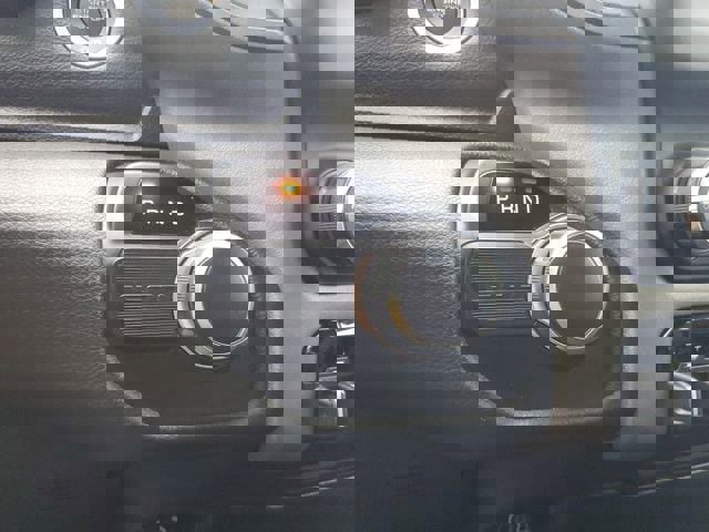 Certified 2019 RAM 1500 Tradesman image 27