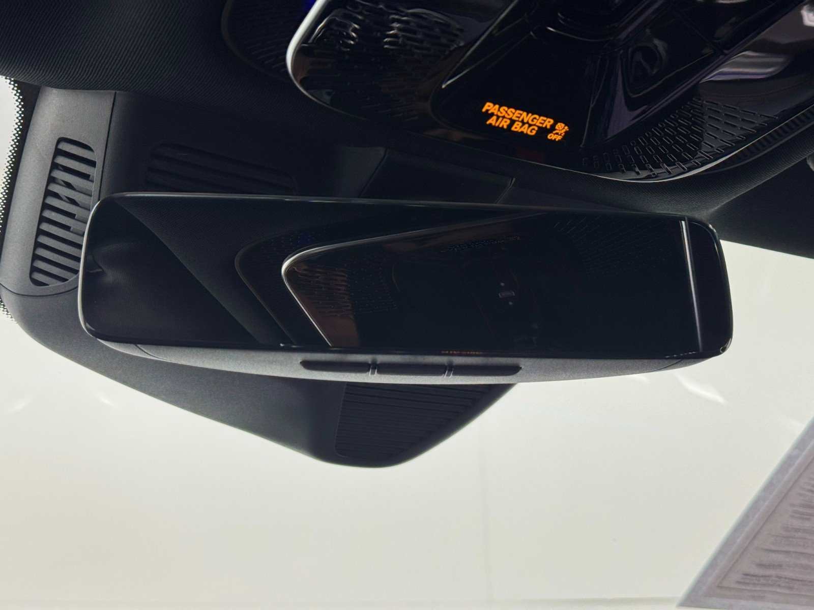 Used 2024 Mercedes-Benz C 63 AMG S image 45