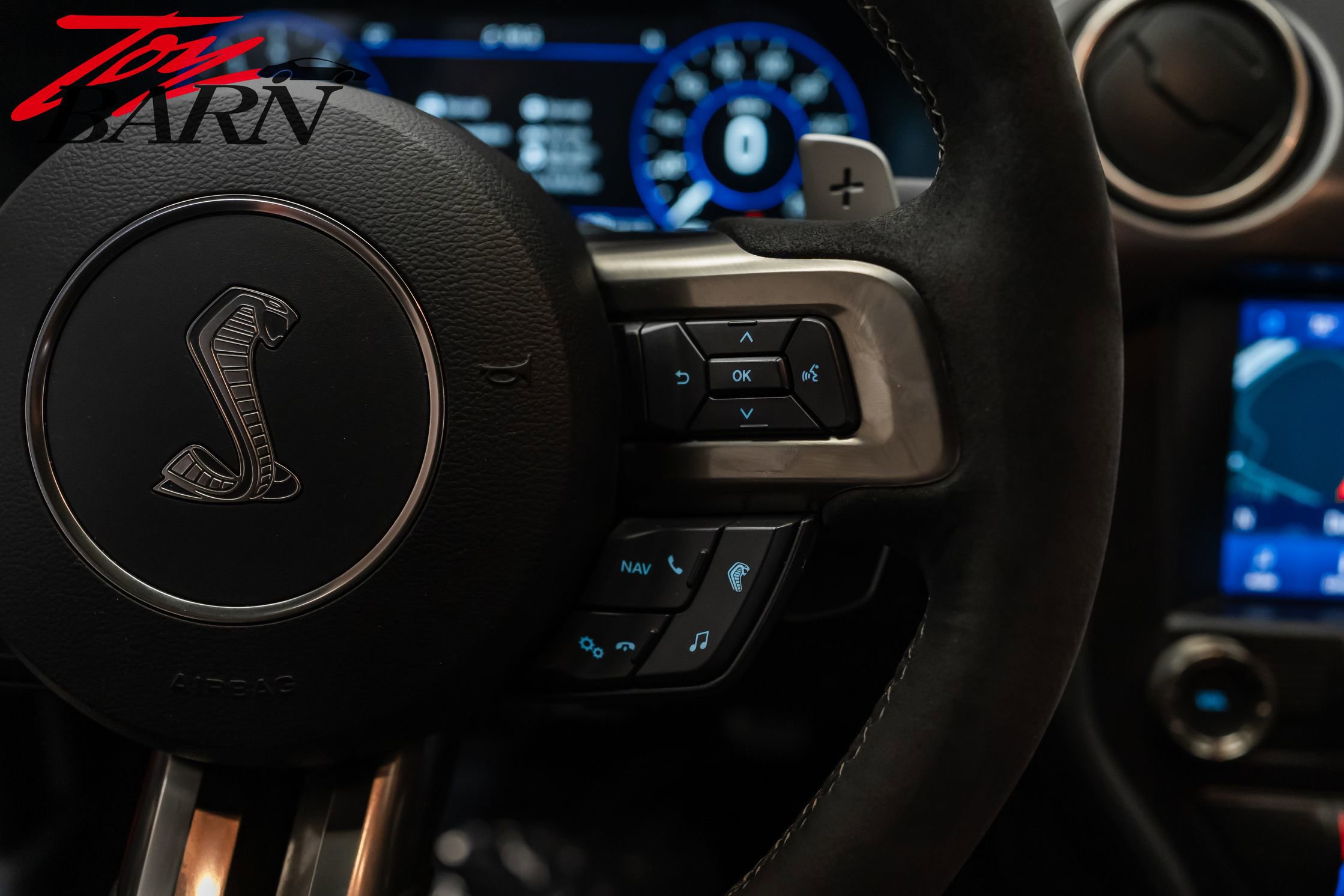 Used 2020 Ford Mustang Shelby GT500 w/ Technology Package image 32