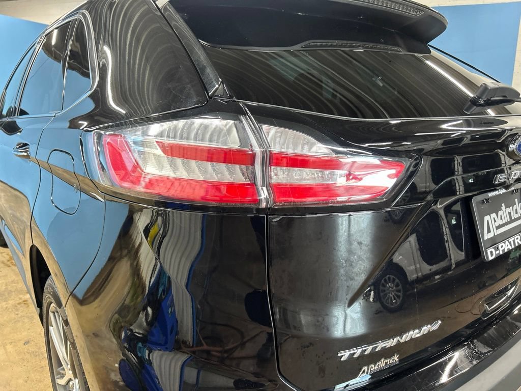 Used 2024 Ford Edge Titanium w/ Equipment Group 301A AWD/4WD image 9