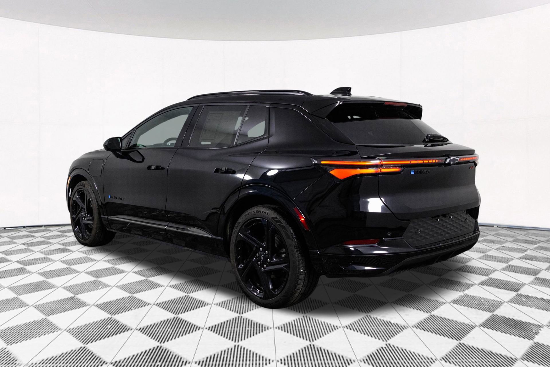 Certified 2024 Chevrolet Equinox EV RS image 13