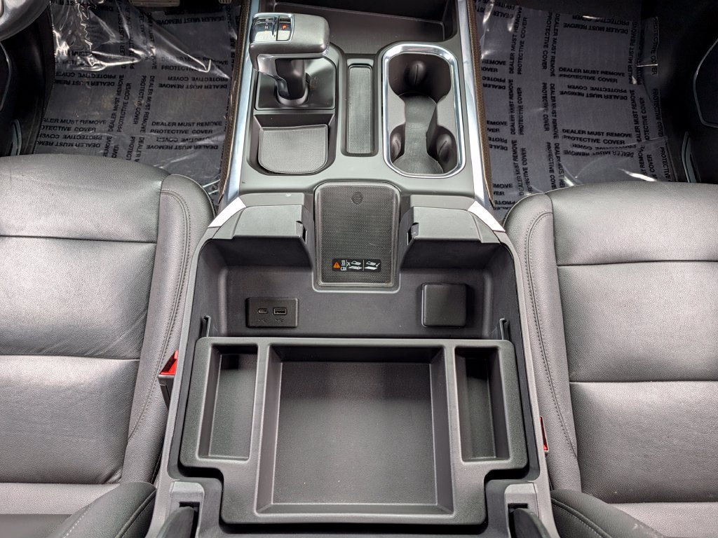 Used 2022 Chevrolet Silverado 1500 LT Trail Boss w/ LT Trail Boss Premium Package AWD/4WD image 35
