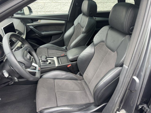 Used 2020 Audi SQ5 Premium Plus w/ Premium Plus Package AWD/4WD image 7