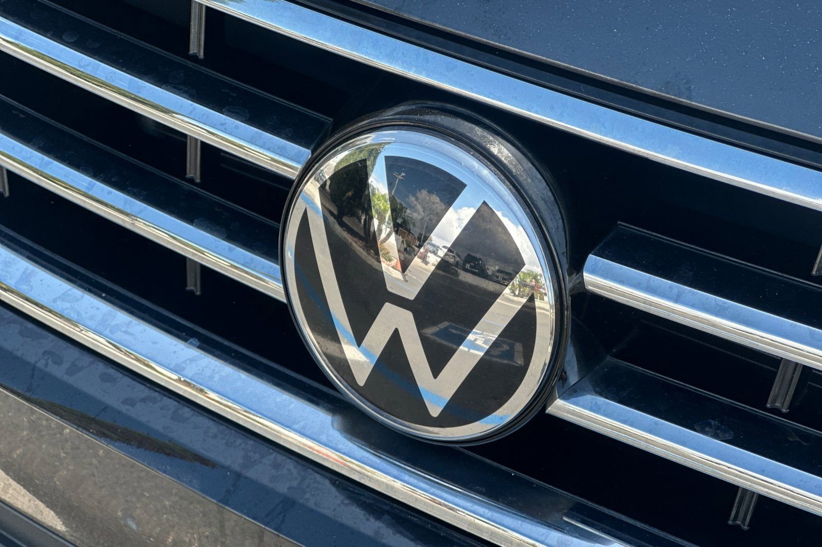 Certified 2023 Volkswagen Tiguan S image 28