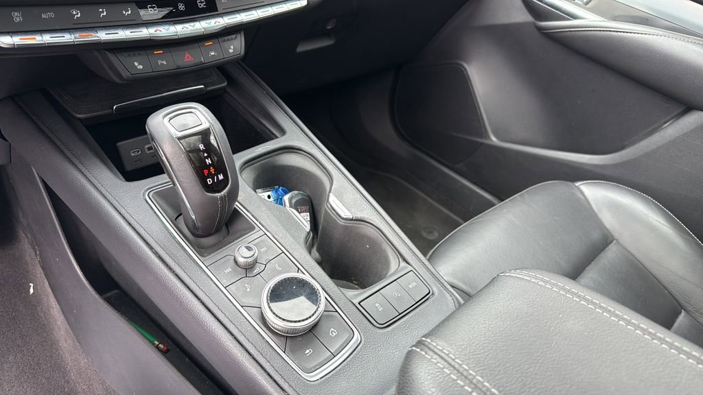 Used 2019 Cadillac XT4 Premium Luxury w/ Cold Weather Package image 35