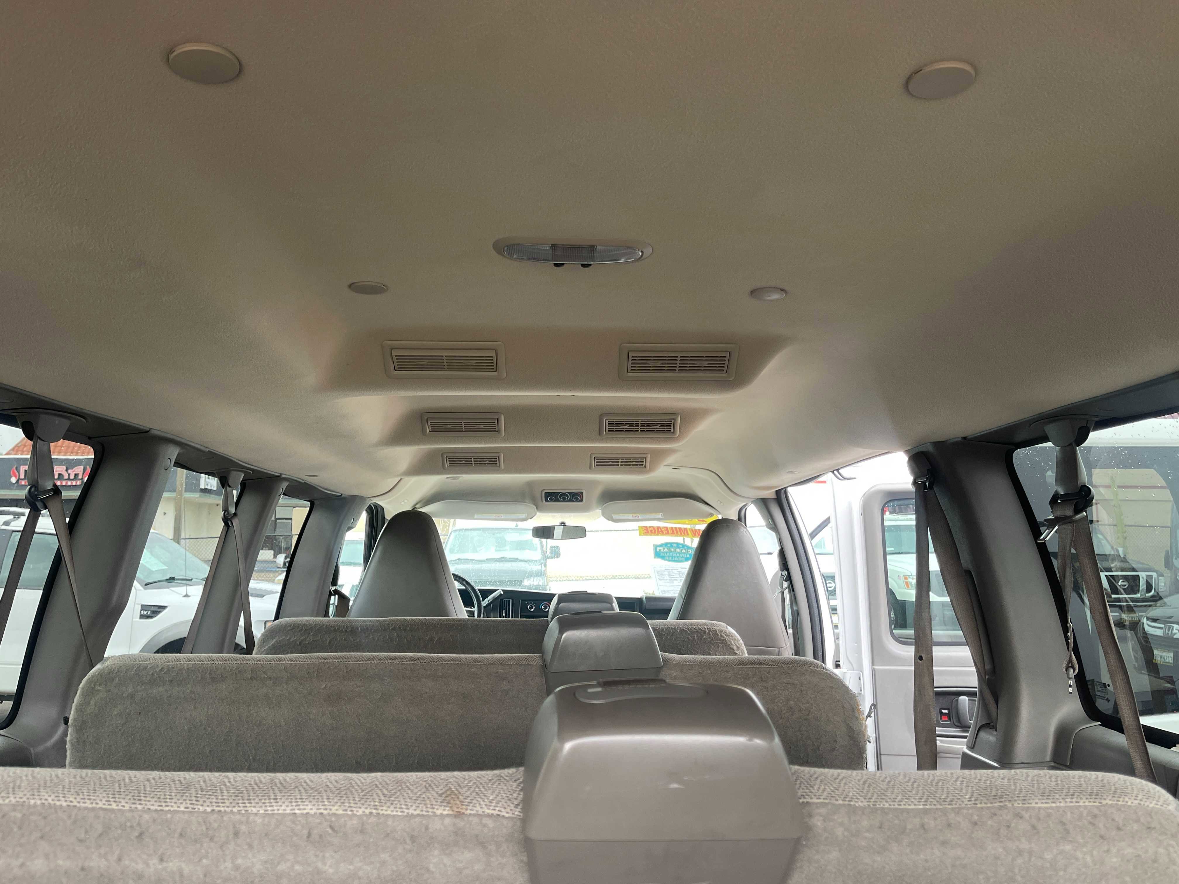 Used 2016 Chevrolet Express 3500 LT w/ LT Preferred Equipment Group image 10