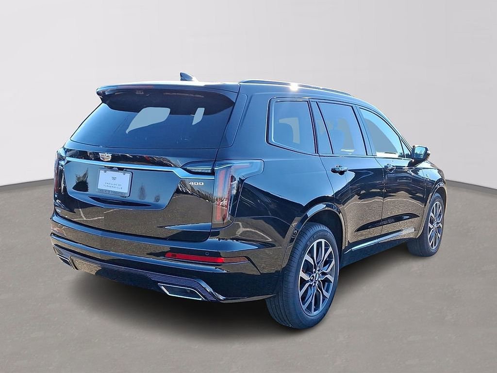 Used 2025 Cadillac XT6 Sport w/ Platinum Package AWD/4WD image 4