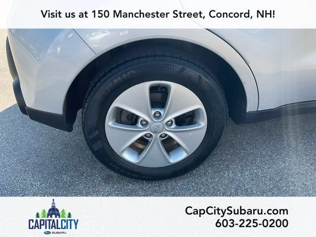 Used 2016 Kia Soul FWD image 7