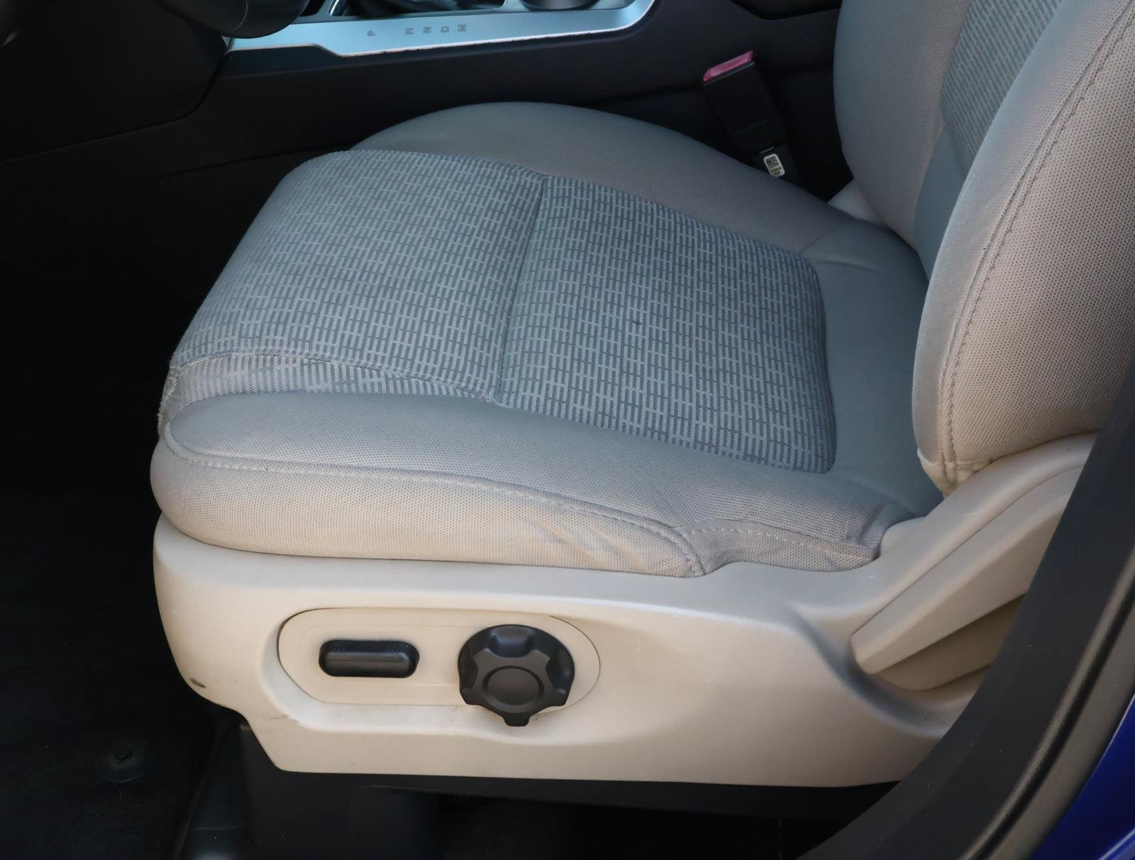 Used 2013 Ford Explorer XLT FWD image 13