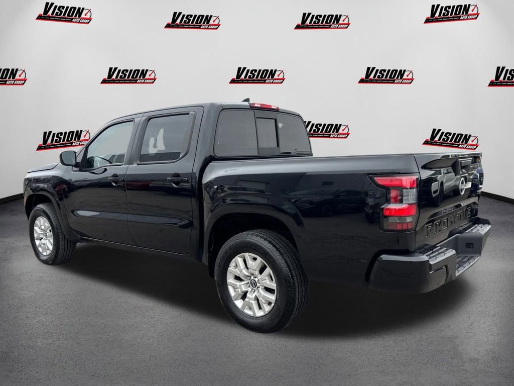 Used 2022 Nissan Frontier SV image 7