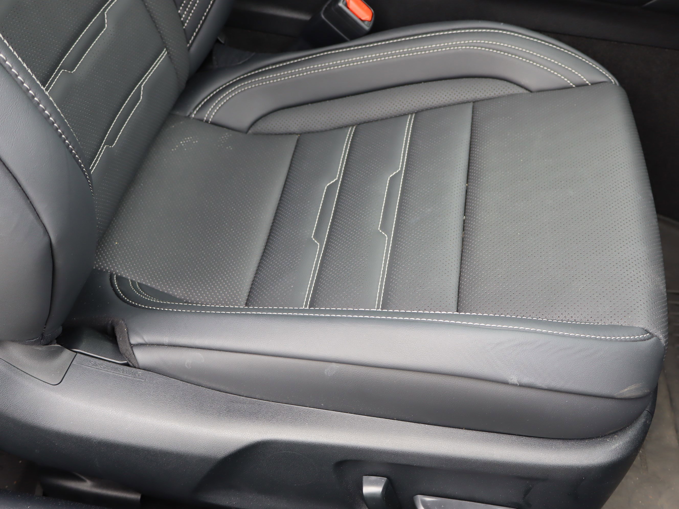 Used 2025 Lexus RC 350 F Sport w/ Navigation Package image 34