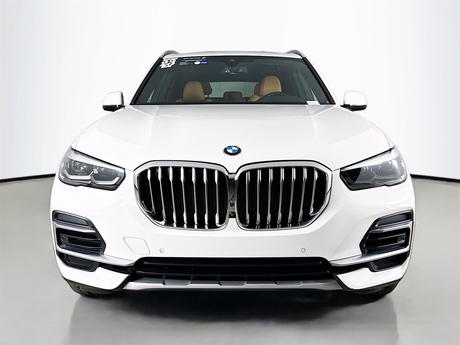 Certified 2023 BMW X5 sDrive40i w/ Parking Assistance Package image 2
