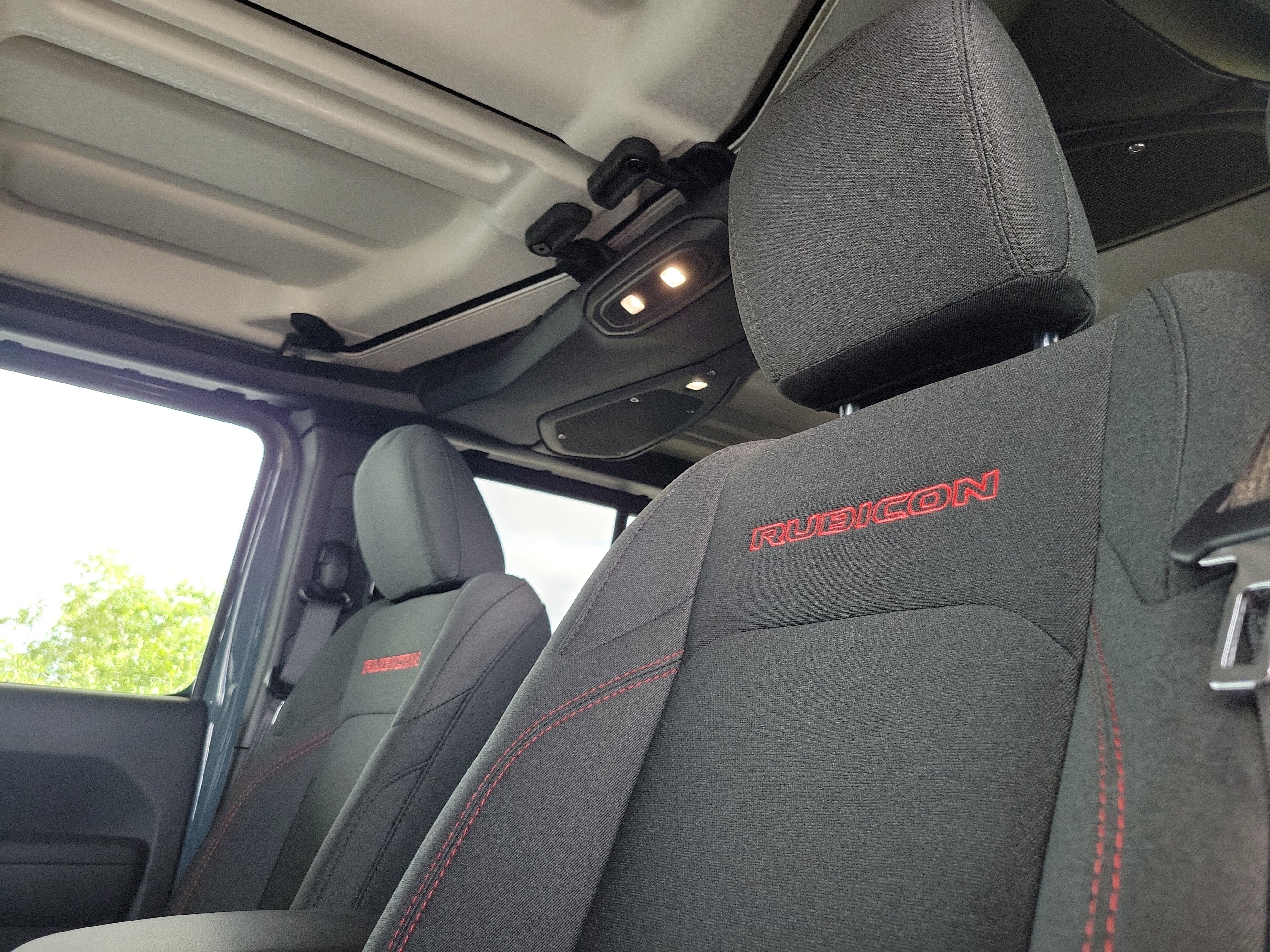 New 2026 Jeep Gladiator Rubicon w/ Safety Group image 18