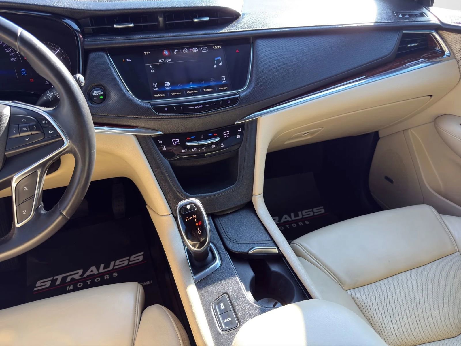 Used 2017 Cadillac XT5 Premium Luxury FWD image 20