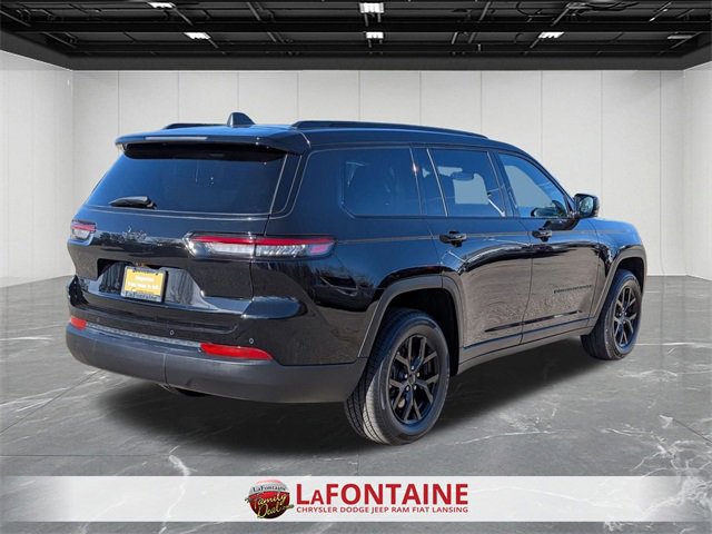 Certified 2024 Jeep Grand Cherokee L Laredo image 5