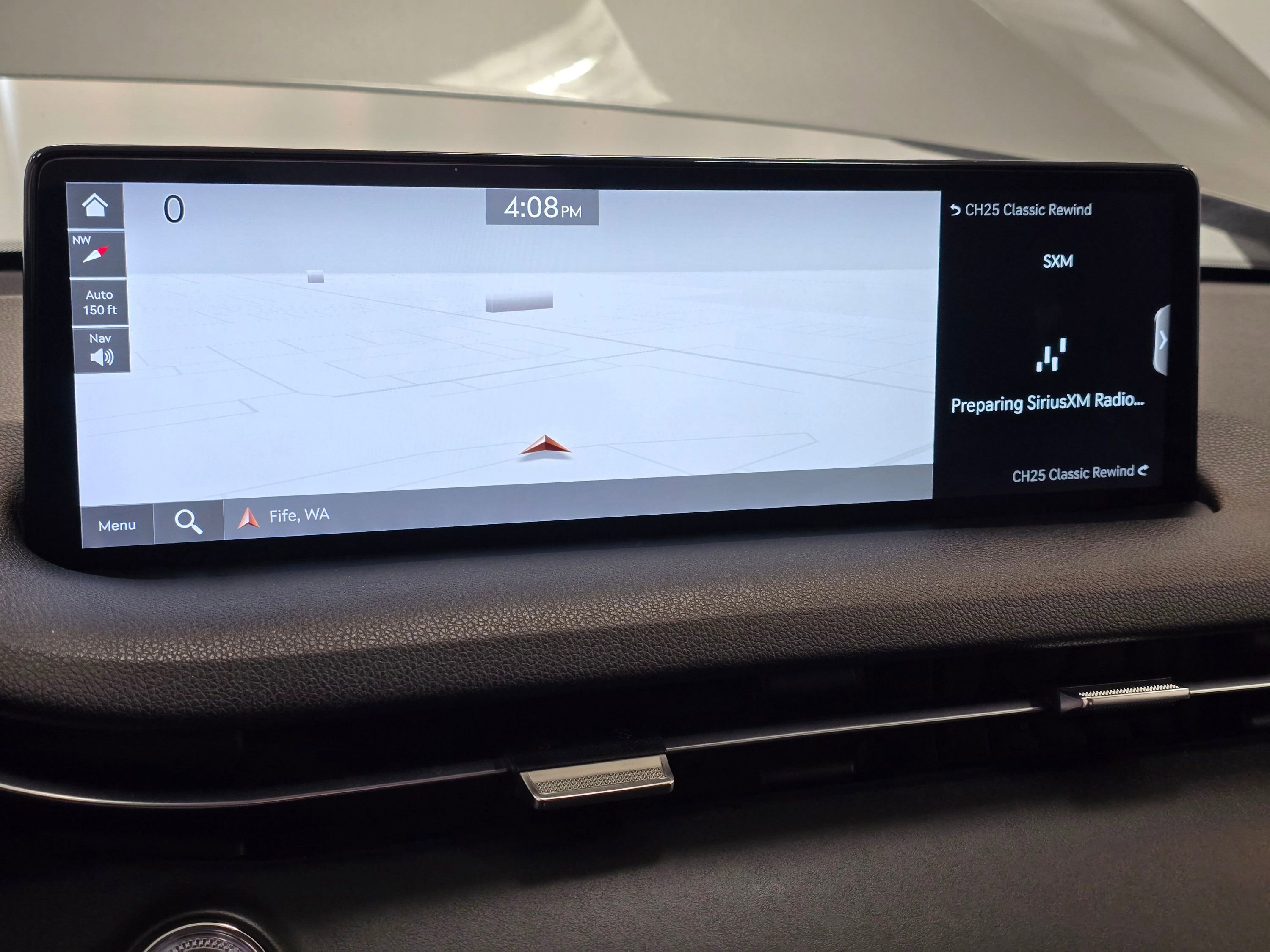 Used 2025 Genesis GV70 2.5T image 15