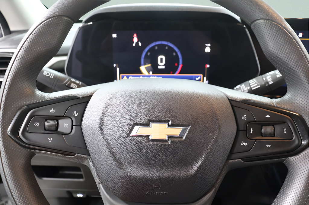 Used 2025 Chevrolet TrailBlazer LT AWD/4WD image 12