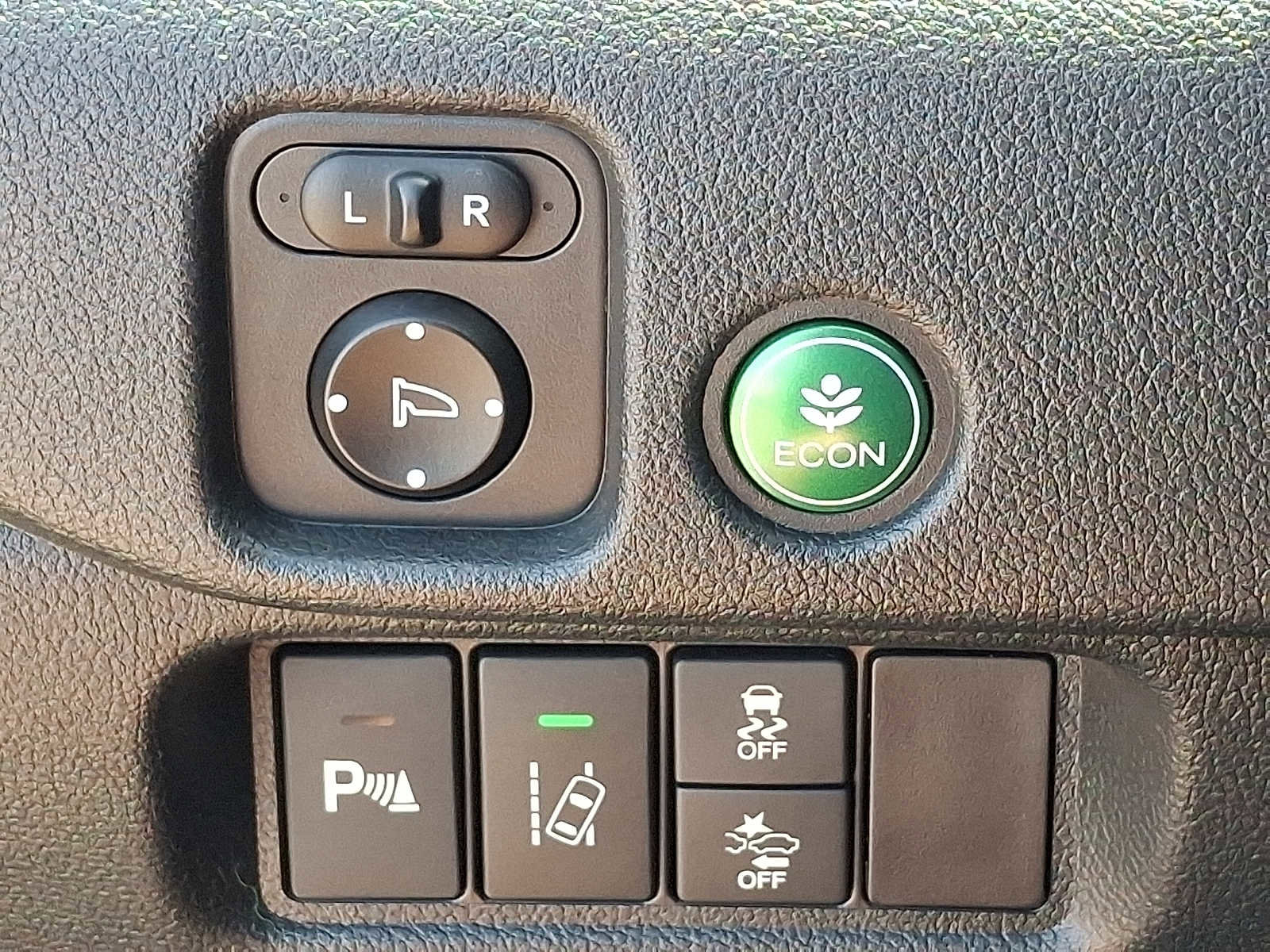Used 2017 Honda Pilot Touring image 27