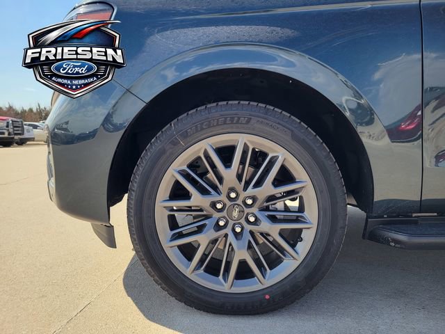 New 2026 Ford Expedition Max Platinum w/ Stealth Appearance Package image 15