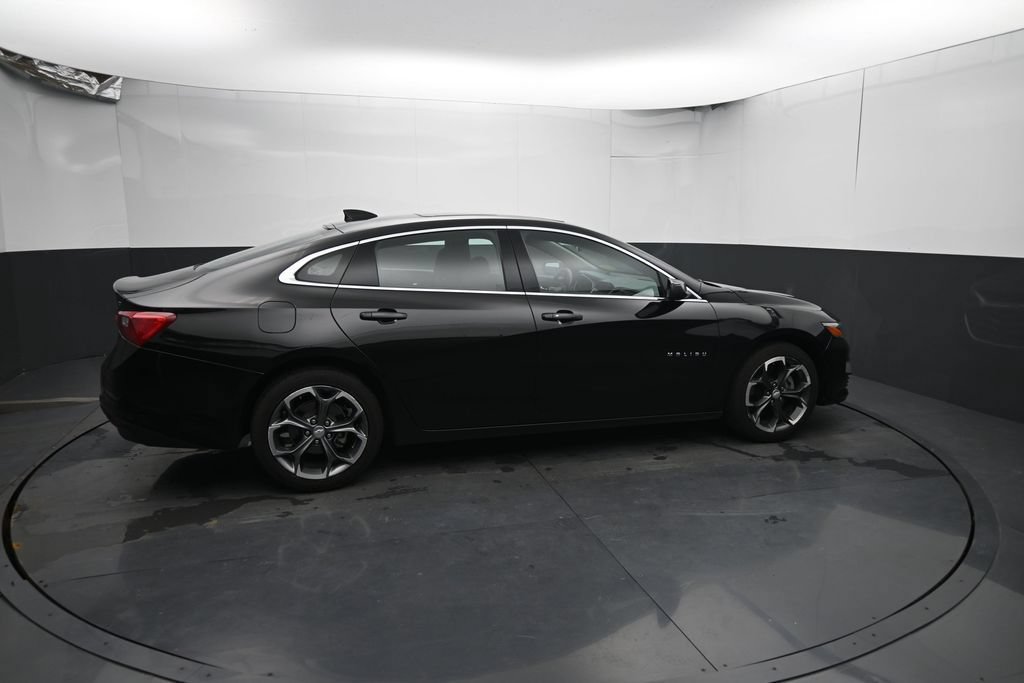 Used 2024 Chevrolet Malibu LT FWD image 12