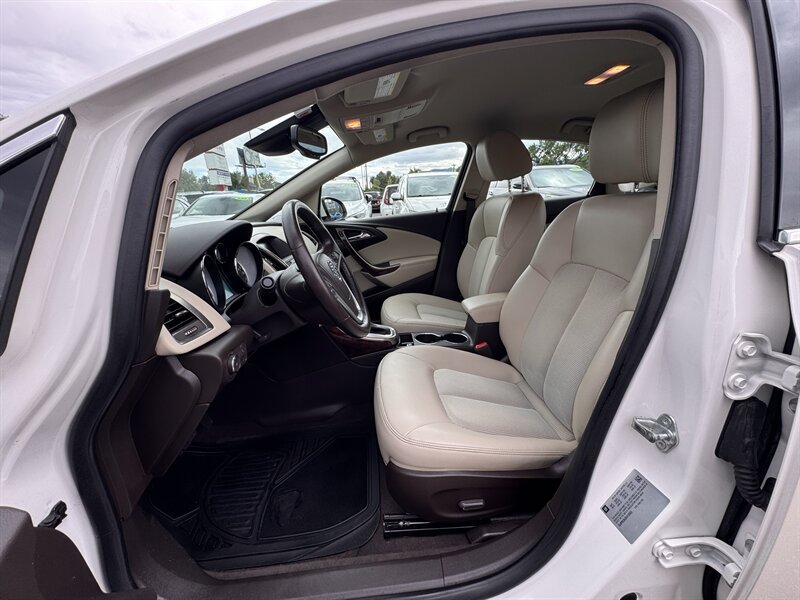 Used 2014 Buick Verano Convenience FWD image 14