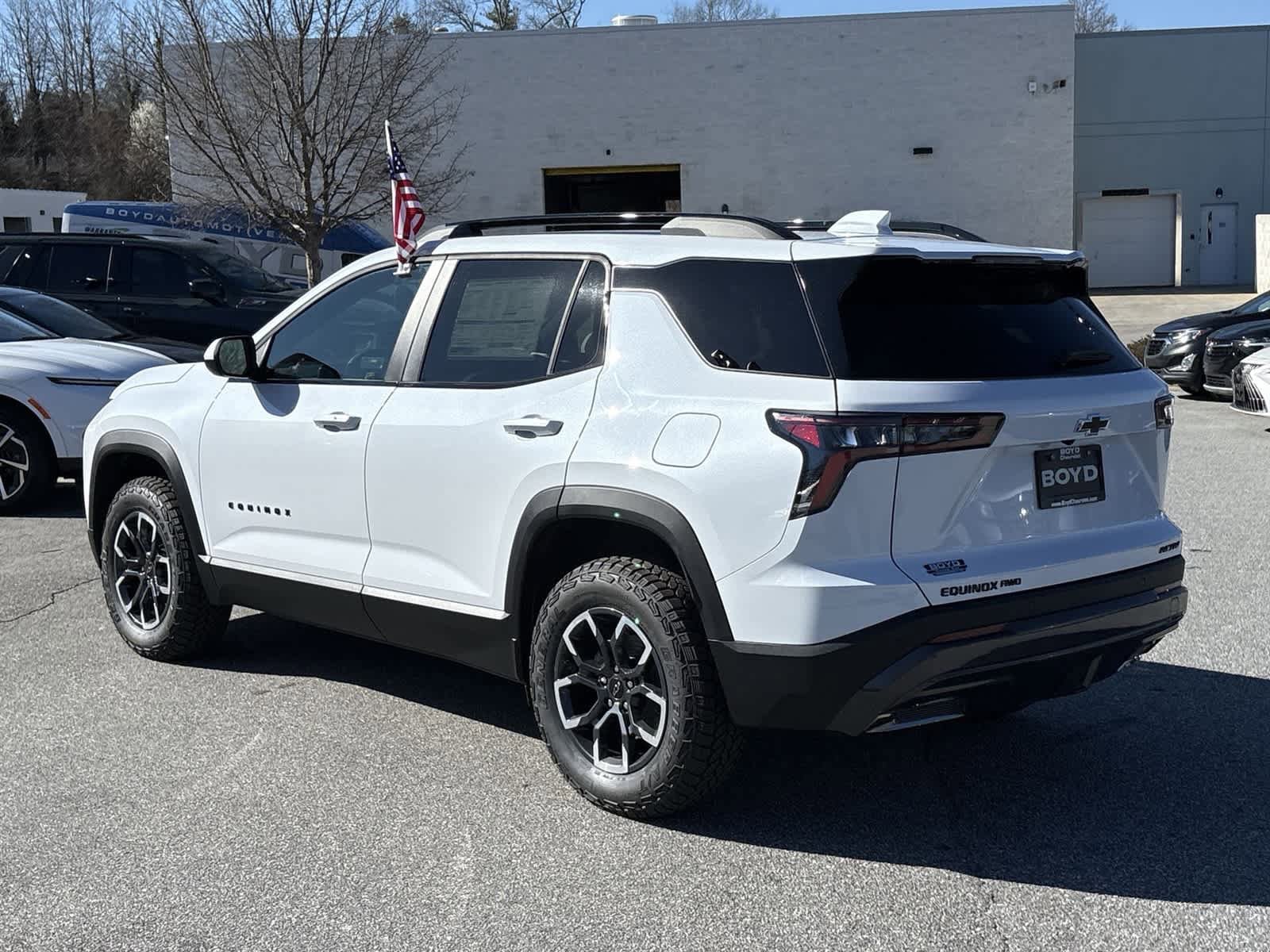 New 2026 Chevrolet Equinox ACTIV w/ Convenience Package III AWD/4WD image 6