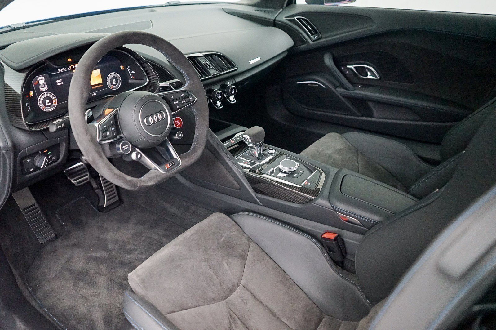 Used 2023 Audi R8 V10 performance image 19