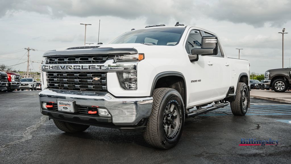 Used 2022 Chevrolet Silverado 2500 LT w/ Convenience Package image 4