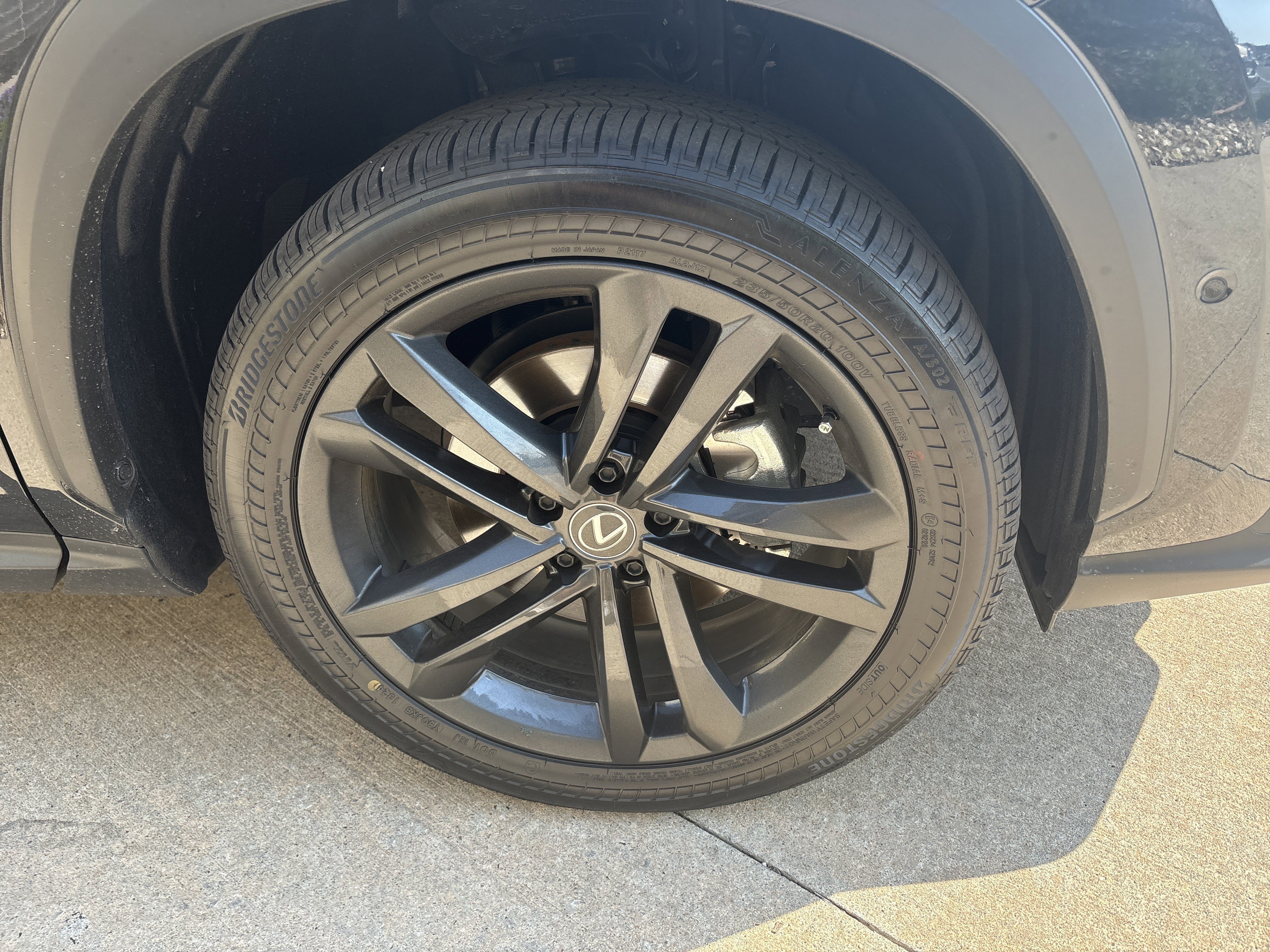 Used 2025 Lexus NX 450h+ AWD w/ Luxury Package image 13