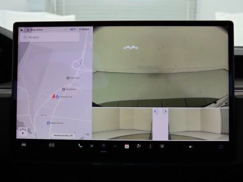 Used 2024 Tesla Model X image 24