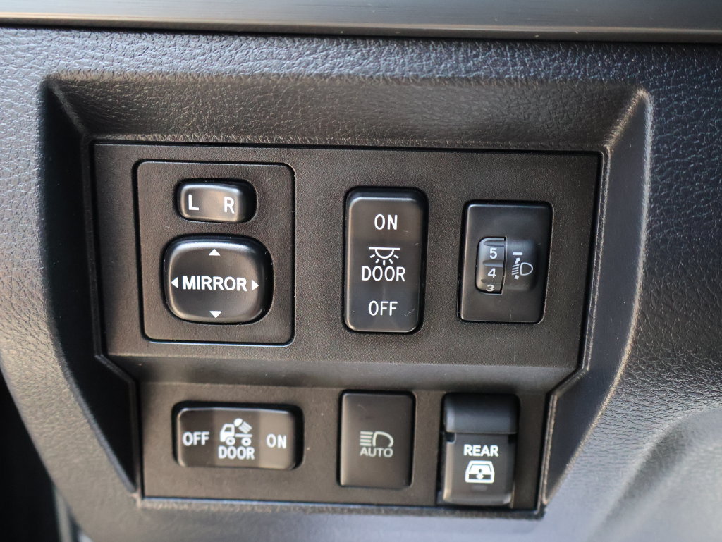 Used 2020 Toyota Tundra TRD Pro AWD/4WD image 45