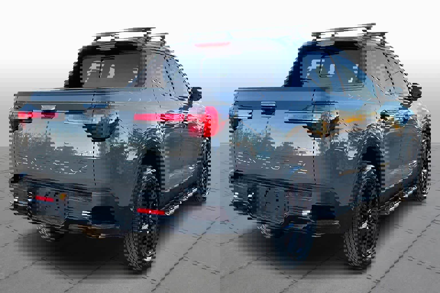 Used 2024 Hyundai Santa Cruz Night image 13