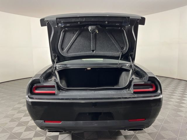 Used 2021 Dodge Challenger R/T w/ Blacktop Package image 44