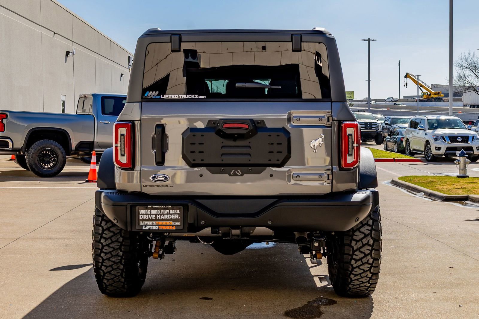 Used 2023 Ford Bronco Badlands w/ Sasquatch Package AWD/4WD image 8