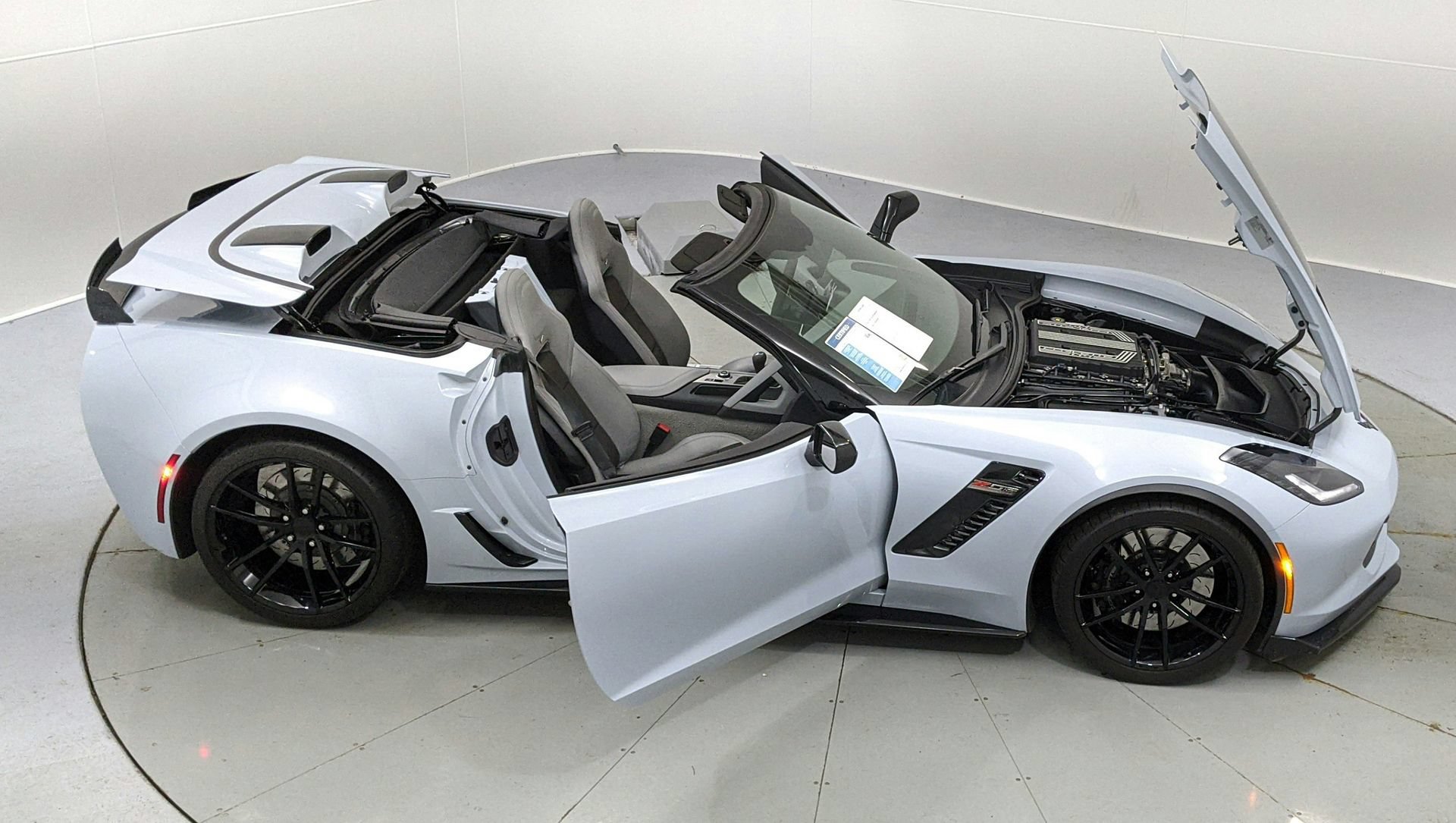 Certified 2019 Chevrolet Corvette Z06 RWD image 30